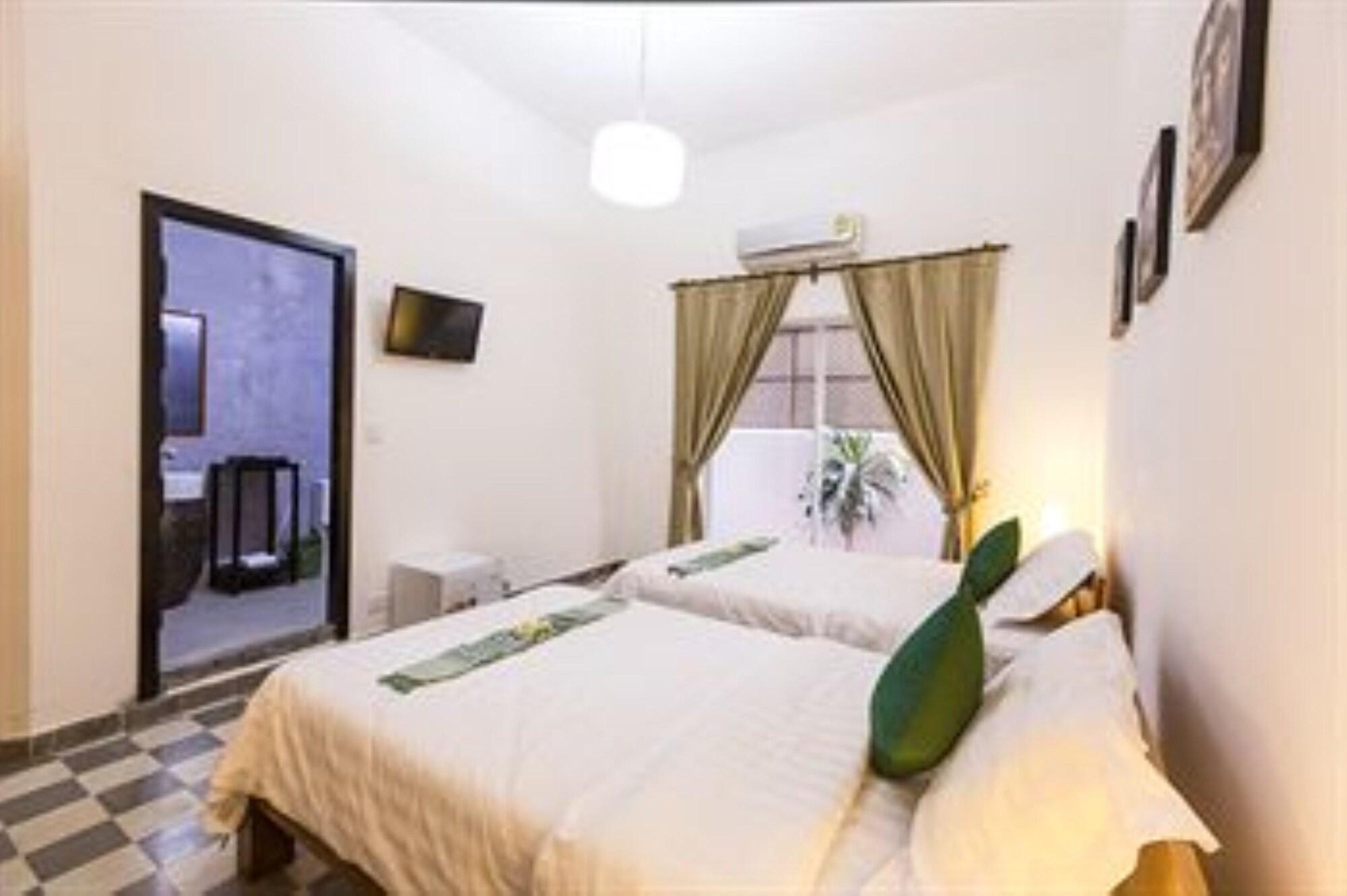 Jasmine Terrace Villa Пном Пен Екстериор снимка